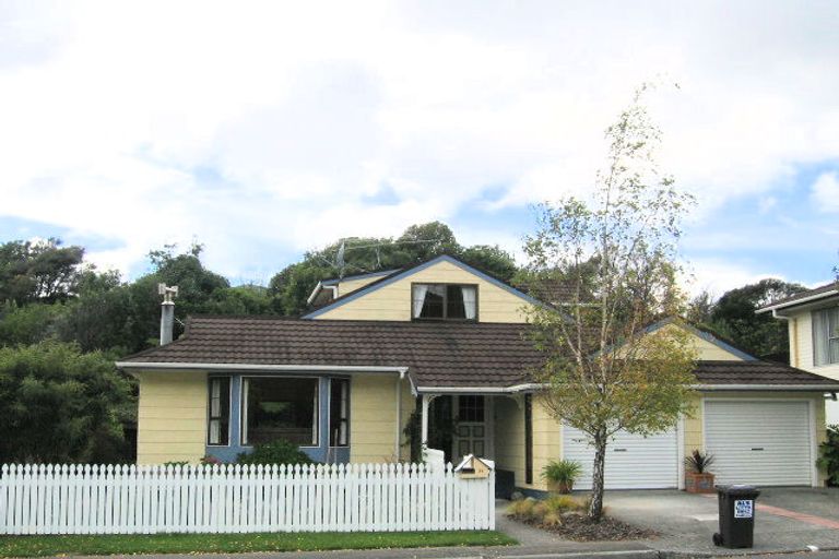 Photo of property in 26 Kurth Crescent, Silverstream, Upper Hutt, 5019