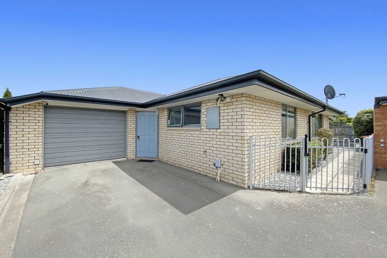 Photo of property in 4/85 Yaldhurst Road, Sockburn, Christchurch, 8042