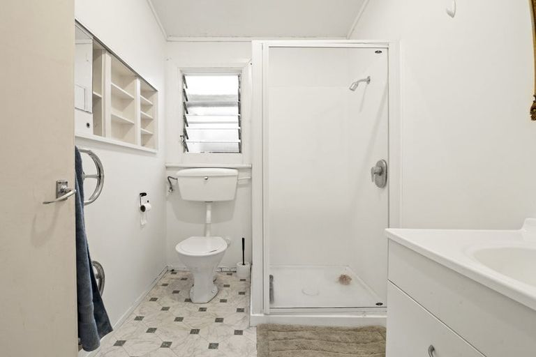 Photo of property in 28 Bathgate Street, South Dunedin, Dunedin, 9012