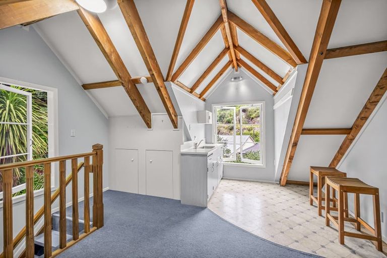 Photo of property in 125 Shakespeare Road, Bluff Hill, Napier, 4110