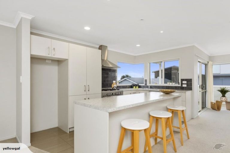 Photo of property in 233b Dickson Road, Papamoa Beach, Papamoa, 3118