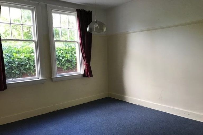 Photo of property in 16 The Terrace, Timaru, 7910