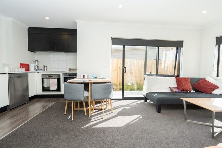 Photo of property in 1/12 Charlemont Street, Whitiora, Hamilton, 3200