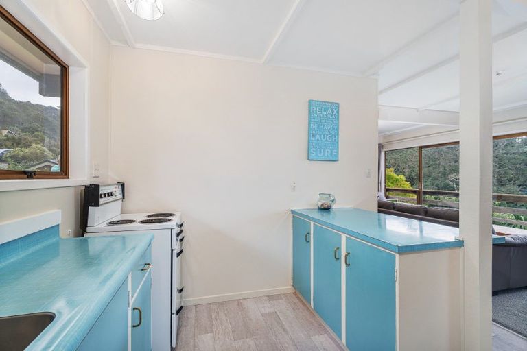 Photo of property in 3 Patricia Place, Hahei, Whitianga, 3591