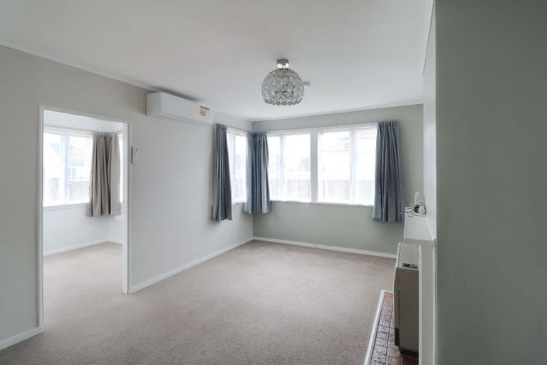 Photo of property in 218 Naenae Road, Naenae, Lower Hutt, 5011