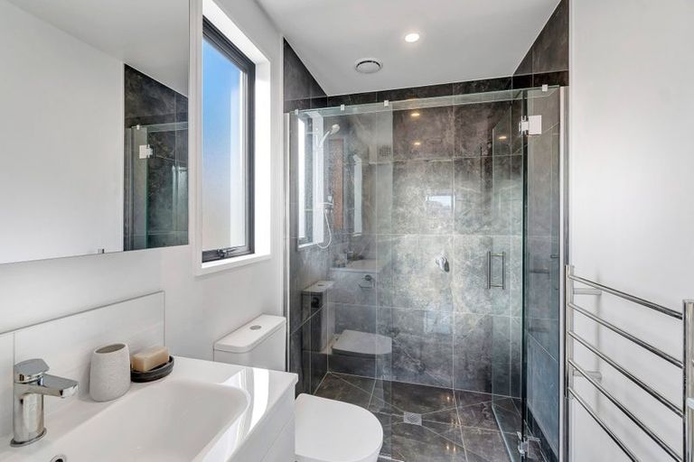 Photo of property in 28 Larissa Road, Halswell, Christchurch, 8025