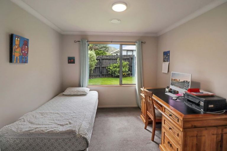 Photo of property in 186 Plateau Road, Te Marua, Upper Hutt, 5018