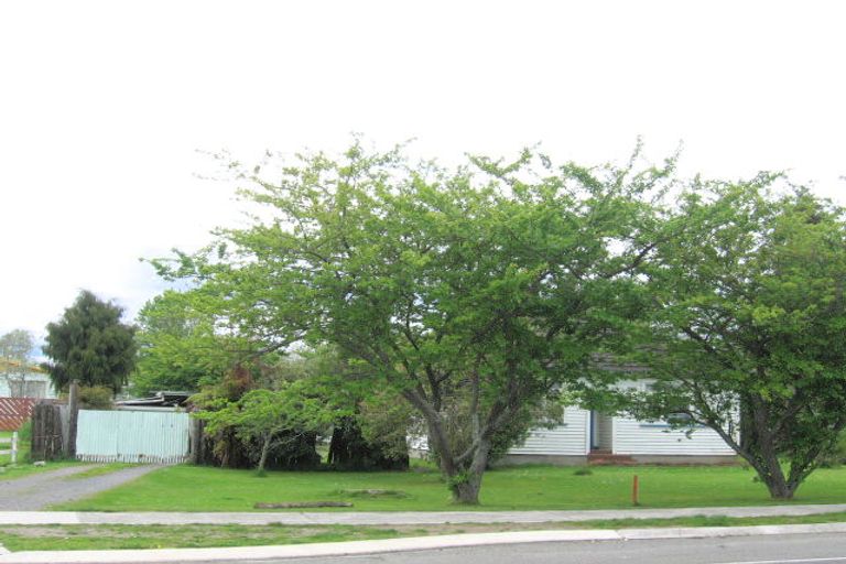 Photo of property in 376 State Highway 33, Mourea, Rotorua, 3074