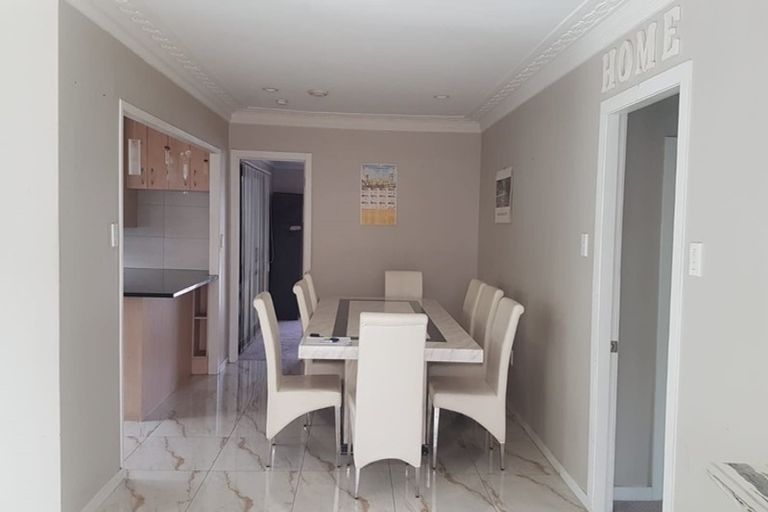 Photo of property in 33a Hamilton Road, Papatoetoe, Auckland, 2025