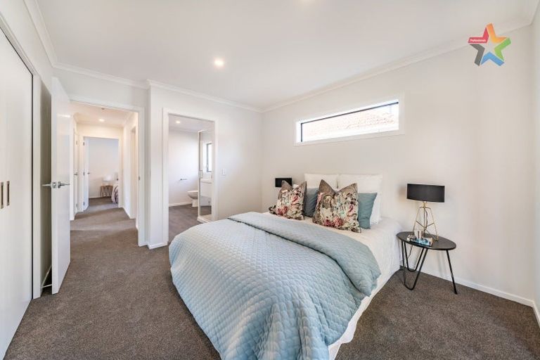 Photo of property in 17a Lockwood Crescent, Taita, Lower Hutt, 5011