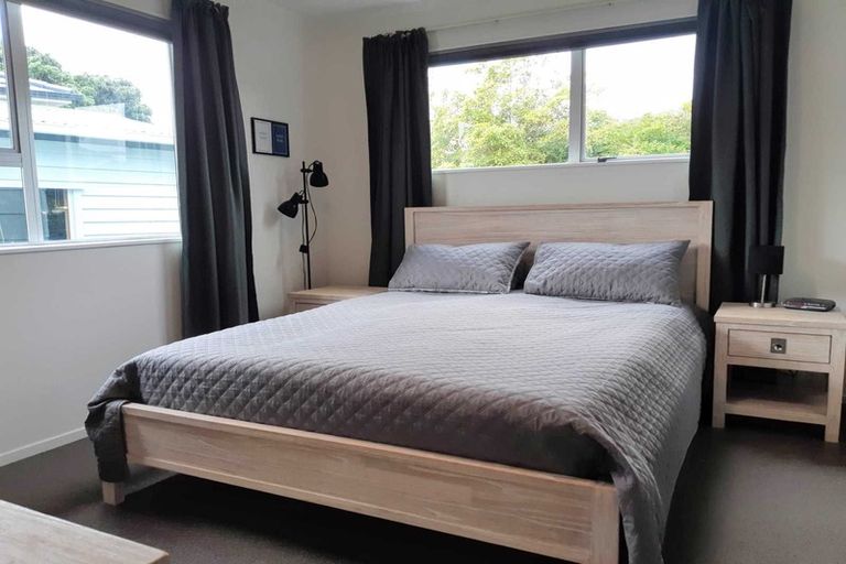 Photo of property in 6a Awamutu Grove, Waiwhetu, Lower Hutt, 5010