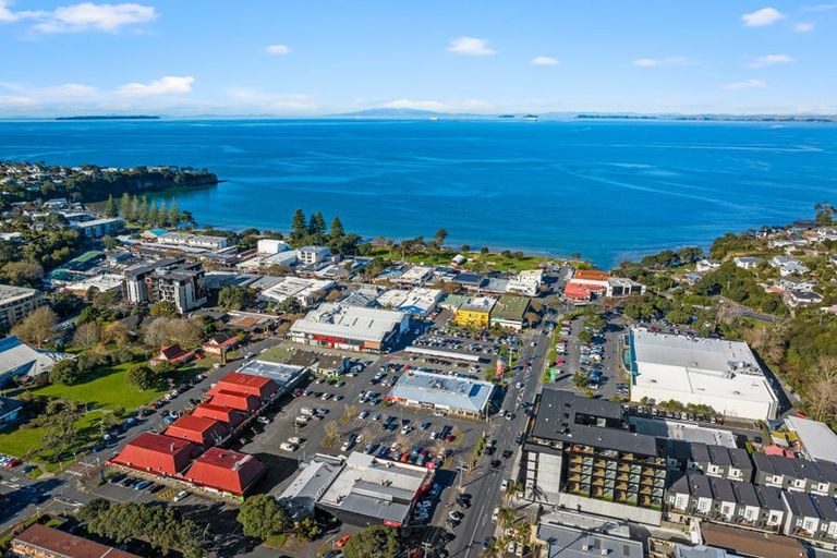 Photo of property in 410/32 Anzac Road, Browns Bay, Auckland, 0630