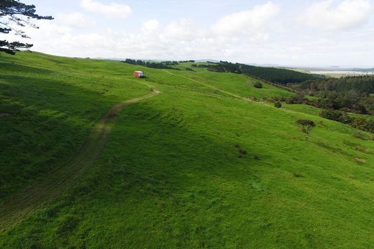 Photo of property in 567 Wharehine Road, Wharehine, Wellsford, 0973