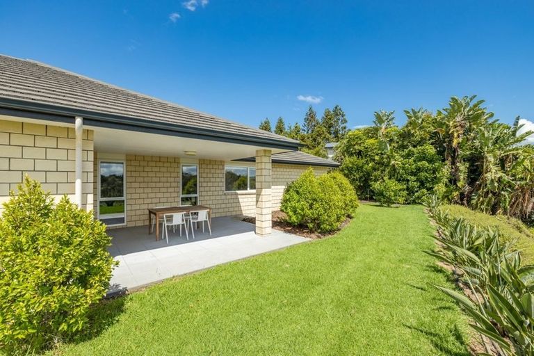 Photo of property in 10 Kilountain Place, Kerikeri, 0230
