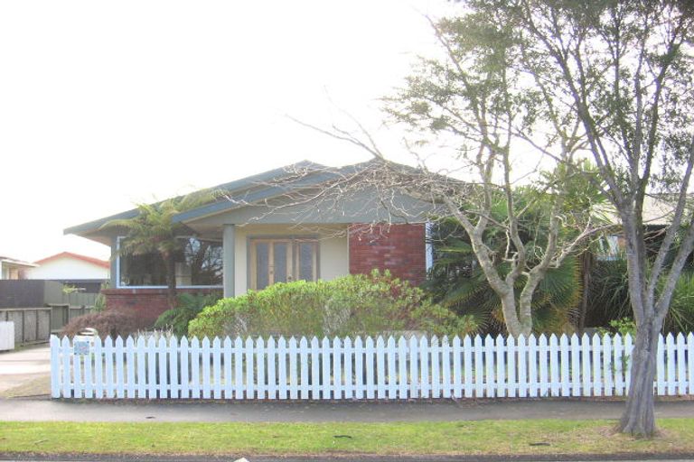 Photo of property in 29 Pulham Crescent, Queenwood, Hamilton, 3210