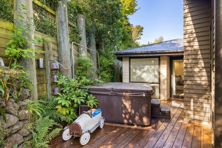 Photo of property in 200 Kennedys Bush Road, Kennedys Bush, Christchurch, 8025