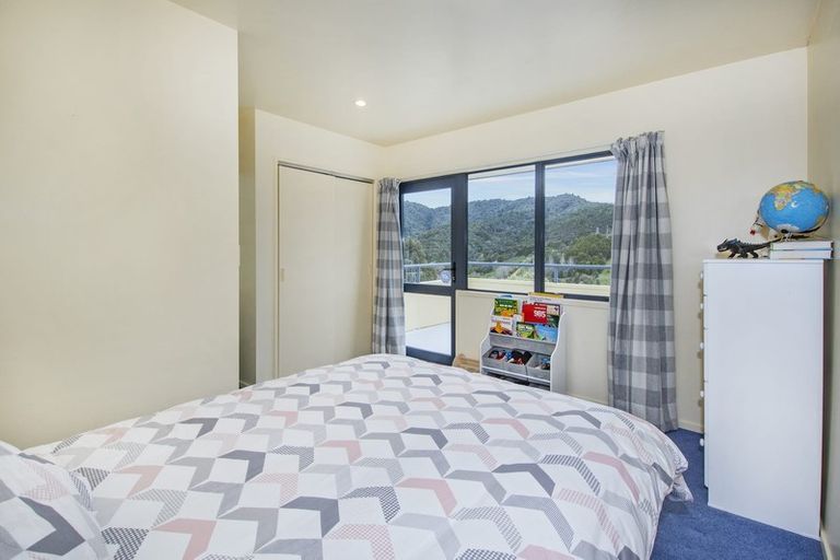 Photo of property in 92 Ngahere Drive, Horahora, Whangarei, 0110