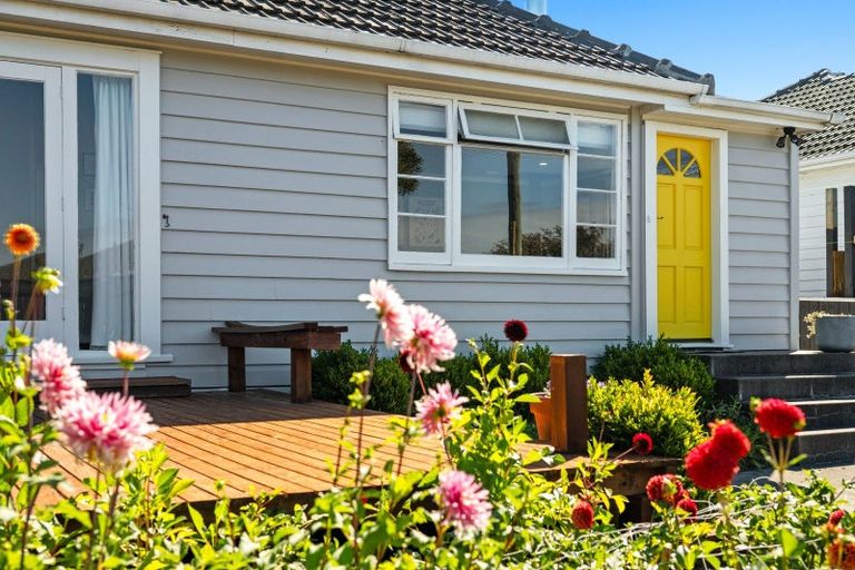 Photo of property in 12 Cubitt Street, Blenheim, 7201