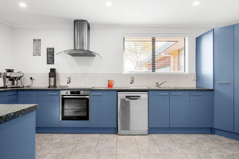 Photo of property in 59 Diomede Glade, Flagstaff, Hamilton, 3210