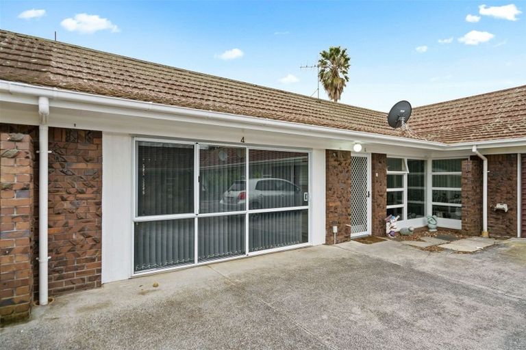 Photo of property in 4/54 Great South Road, Papatoetoe, Auckland, 2025