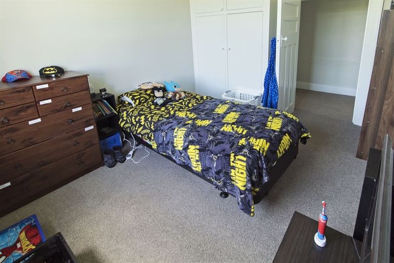 Photo of property in 10 Harris Street, Pleasant Point, 7903