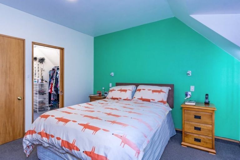 Photo of property in 2/27 Dovedale Avenue, Ilam, Christchurch, 8041