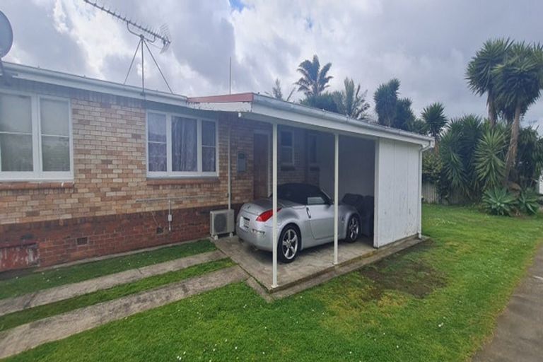Photo of property in 2/42 Regent Street, Papatoetoe, Auckland, 2025