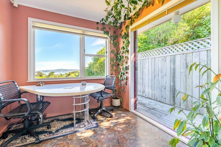 Photo of property in 26 Akatea Road, Korokoro, Lower Hutt, 5012