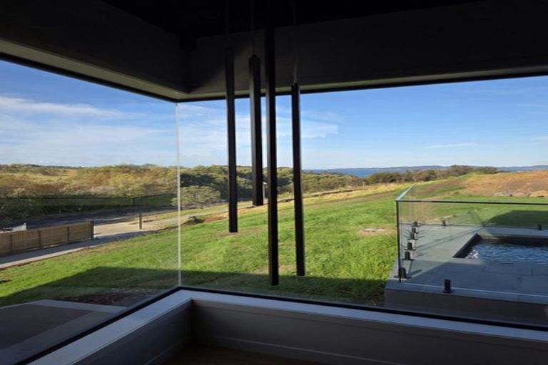 Photo of property in 6 Arabella Lane, Snells Beach, 0920