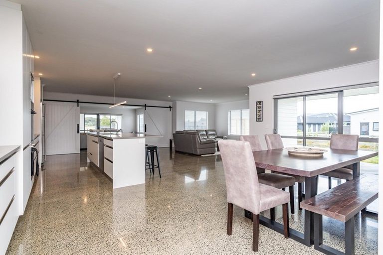 Photo of property in 68e Jack Boyd Drive, Mangawhai Heads, Kaiwaka, 0573