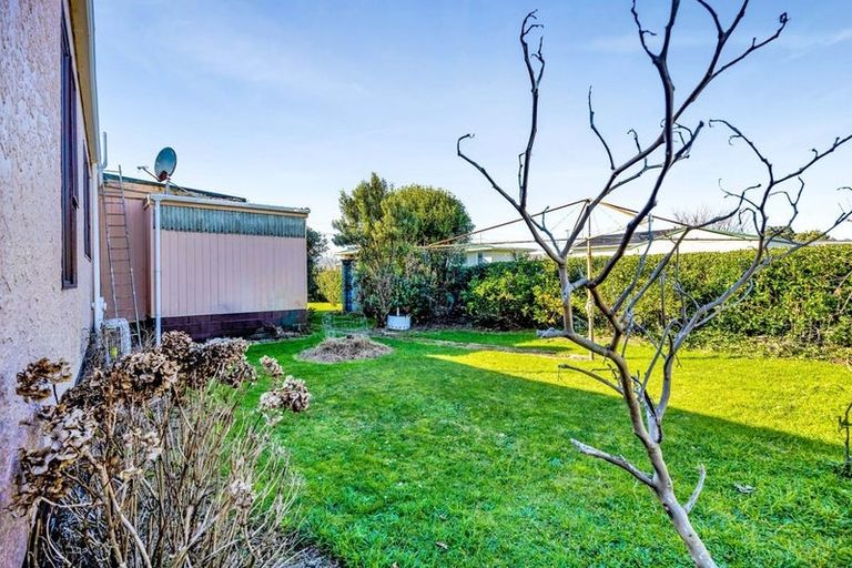 Photo of property in 31 Allison Street, Opunake, 4616