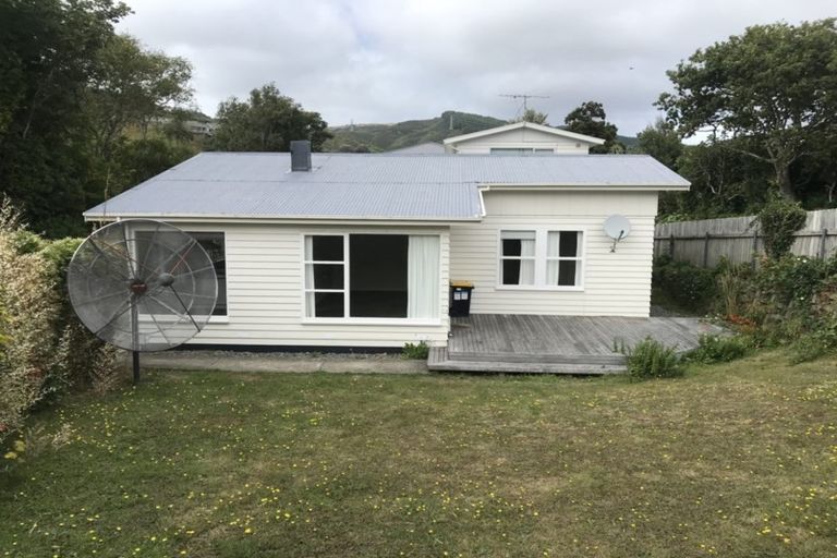 Photo of property in 23 Allington Road, Karori, Wellington, 6012