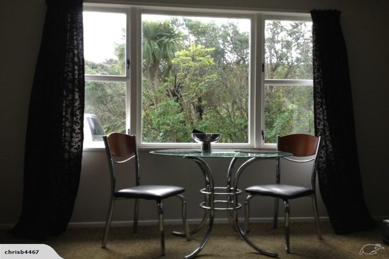 Photo of property in 7 Christina Grove, Normandale, Lower Hutt, 5010