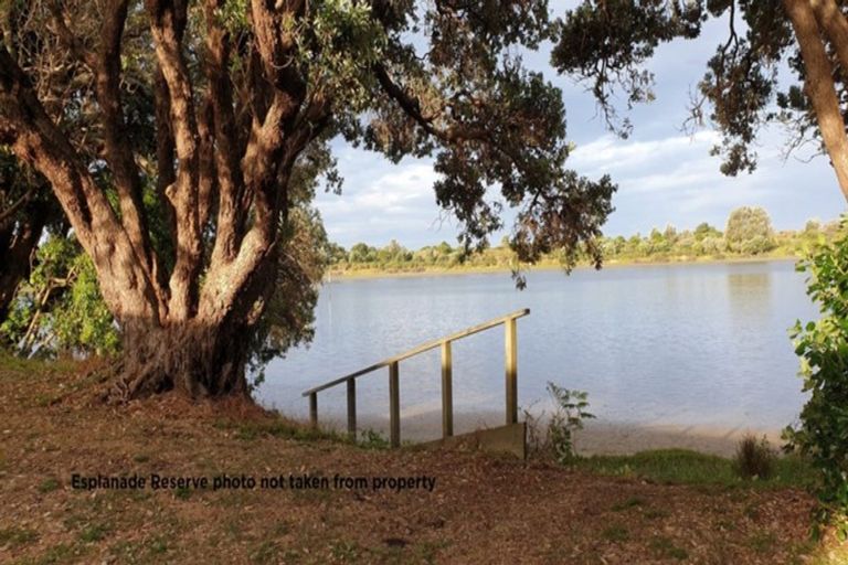 Photo of property in 4b Roretana Drive, Athenree, Waihi Beach, 3177