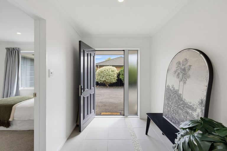 Photo of property in 10a Manahi Place, Woodend, 7610