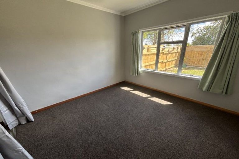 Photo of property in 24-26 Freyberg Street, Roslyn, Palmerston North, 4414