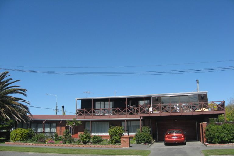 Photo of property in 94 Cotswold Avenue, Bishopdale, Christchurch, 8053