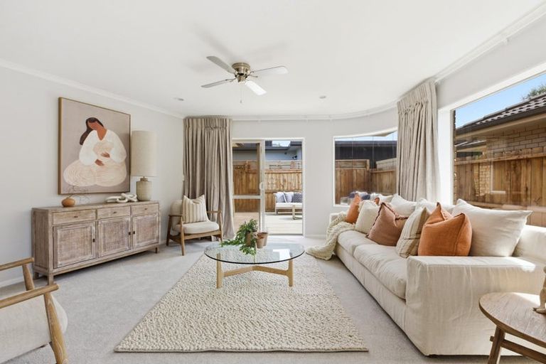 Photo of property in 136 Tuihana Drive, Papamoa Beach, Papamoa, 3118