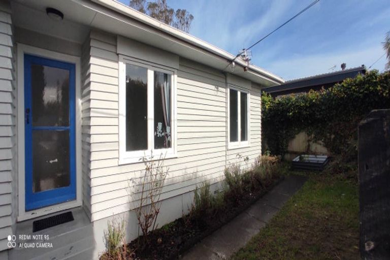 Photo of property in 1/39 Lancaster Road, Beach Haven, Auckland, 0626