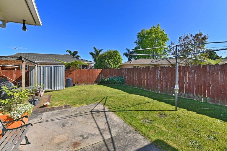 Photo of property in 1/9 Elizabeth Street, Papakura, 2110