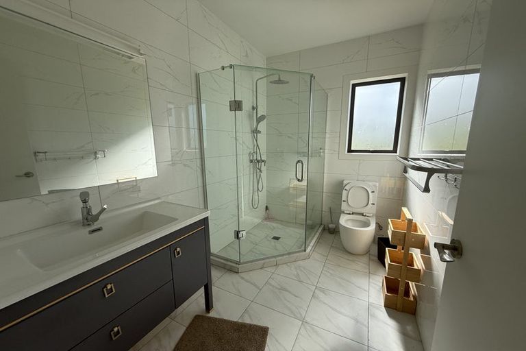 Photo of property in 80a Vaughans Road, Long Bay, Albany, 0792