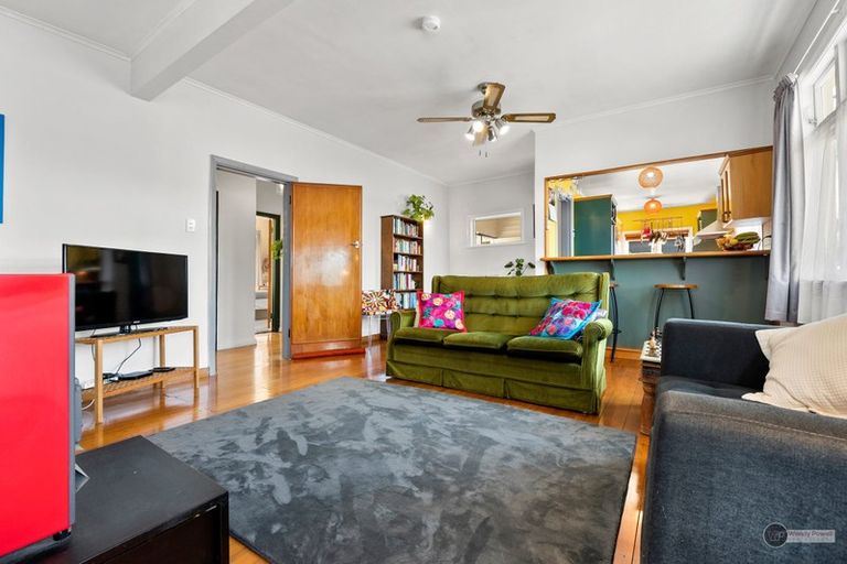 Photo of property in 381 Jackson Street, Petone, Lower Hutt, 5012