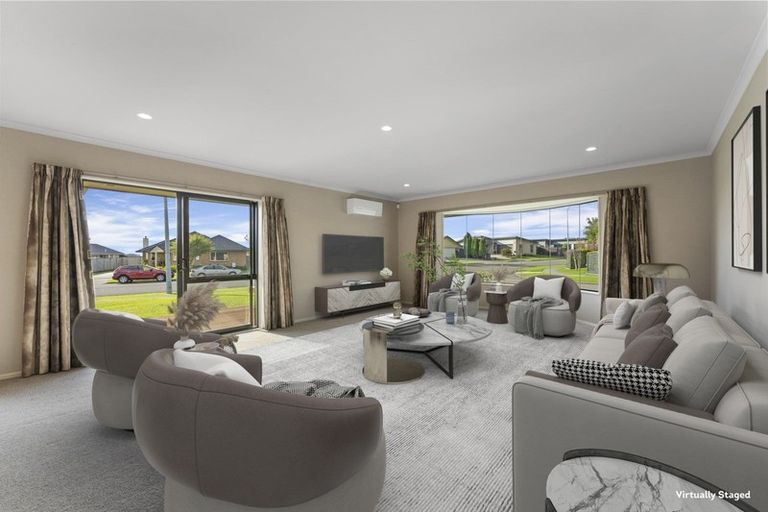 Photo of property in 2 Varsity Heights, Fitzherbert, Palmerston North, 4410