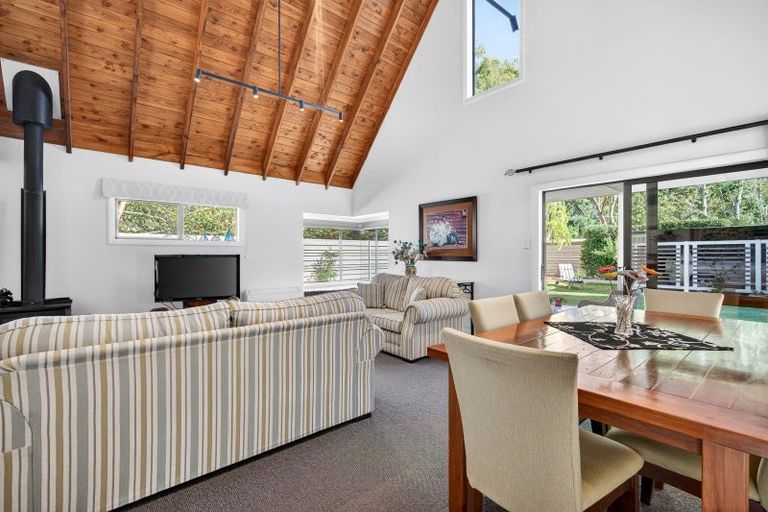 Photo of property in 38c Kuratawhiti Street, Greytown, 5712