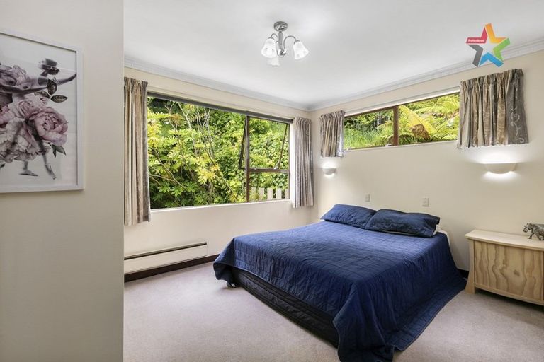 Photo of property in 24 Summit Road, Fairfield, Lower Hutt, 5011