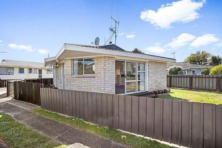 Photo of property in 7 Bradley Place, Nawton, Hamilton, 3200