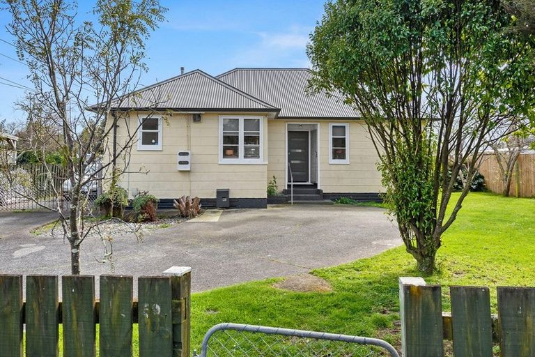 Photo of property in 57 Alfred Street, Fairfield, Hamilton, 3214