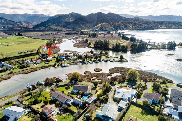 Photo of property in 39 Green Tree Road, Riwaka, Motueka, 7198