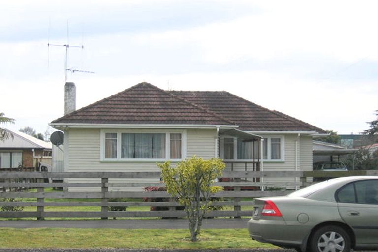 Photo of property in 42 Bandon Street, Frankton, Hamilton, 3204