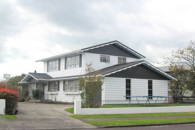 Photo of property in 7 Rennell Street, Frankleigh Park, New Plymouth, 4310